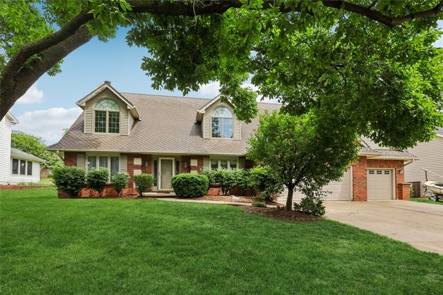 809 58th Street, West Des Moines, IA 50266