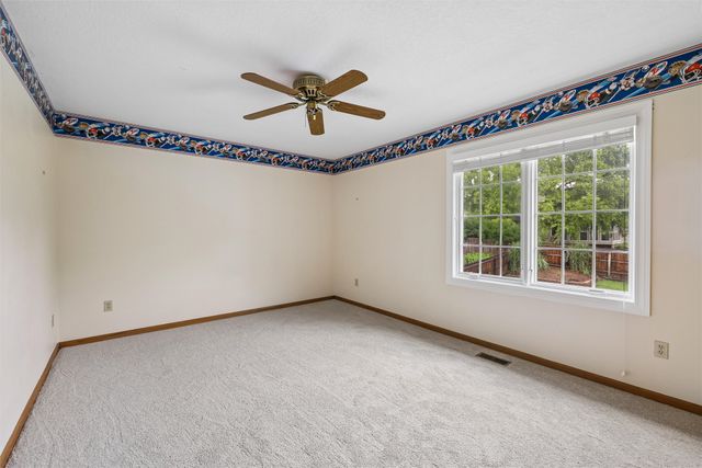 809 58th Street, West Des Moines, IA 50266