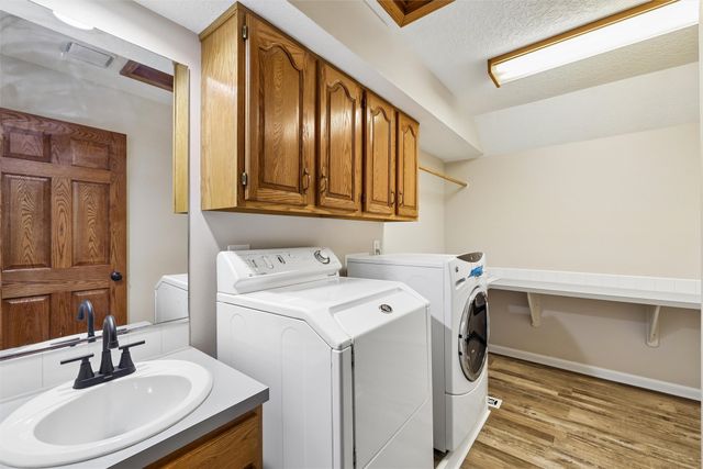 809 58th Street, West Des Moines, IA 50266
