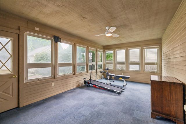 809 58th Street, West Des Moines, IA 50266