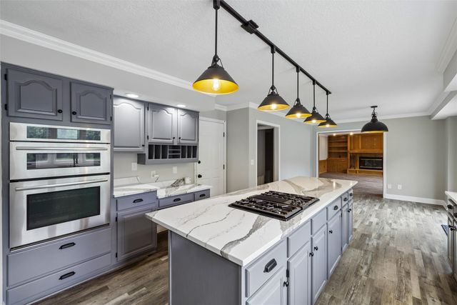 809 58th Street, West Des Moines, IA 50266