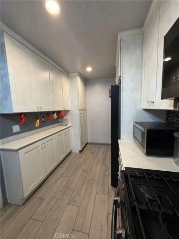 8516 Lyndora, Downey, CA 90242