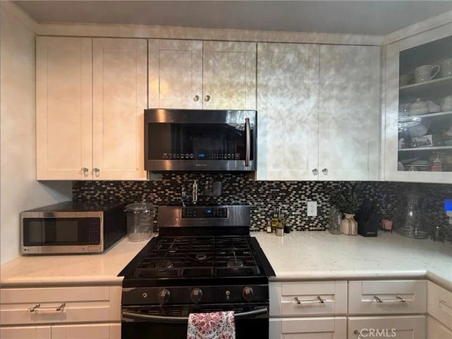 8516 Lyndora, Downey, CA 90242