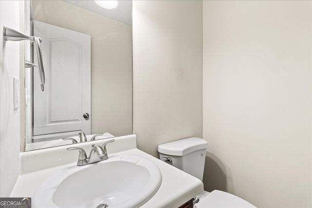 401 Streamview Lane, Stockbridge, GA 30281