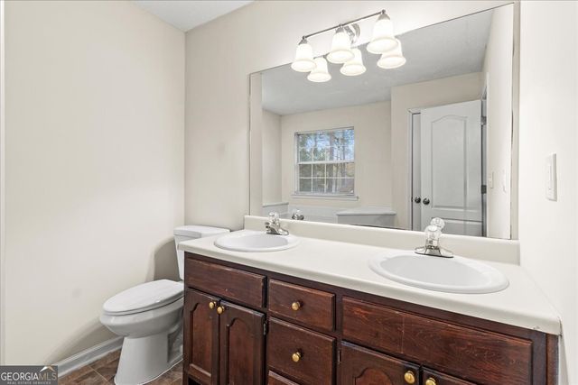 401 Streamview Lane, Stockbridge, GA 30281