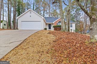 401 Streamview Lane, Stockbridge, GA 30281