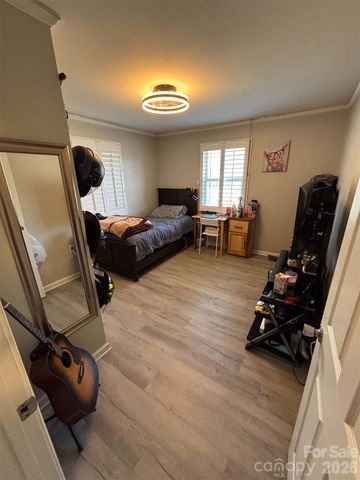 528 Waddell Drive, Albemarle, NC 28001