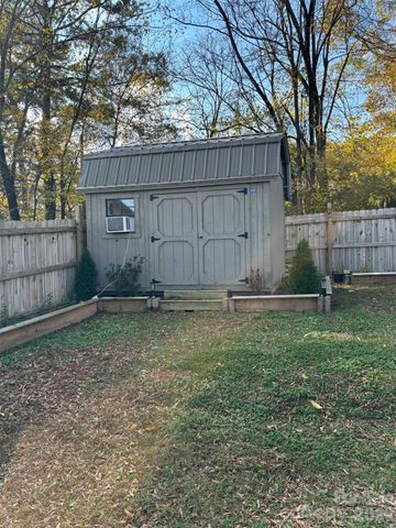 528 Waddell Drive, Albemarle, NC 28001