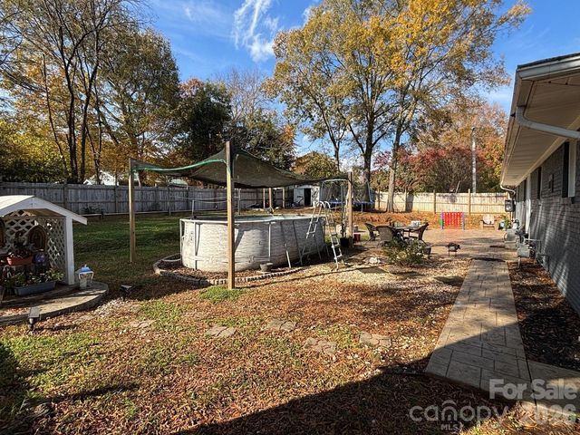 528 Waddell Drive, Albemarle, NC 28001