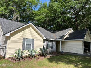 8 Purdy Way, Beaufort, SC 29907