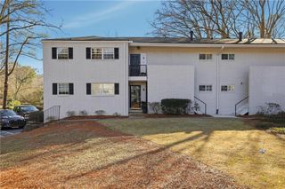 311 Peachtree Hills Avenue NE 4A, Atlanta, GA 30305
