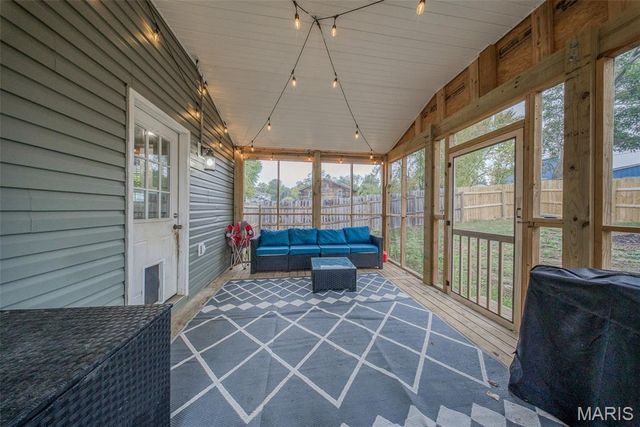 550 Maplewood Drive, Rolla, MO 65401