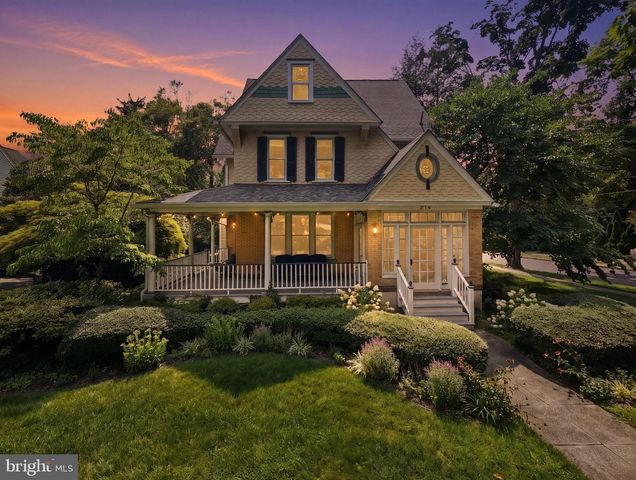 214 WESTMONT AVE, Haddonfield, NJ 08033