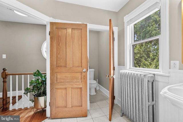 214 WESTMONT AVE, Haddonfield, NJ 08033