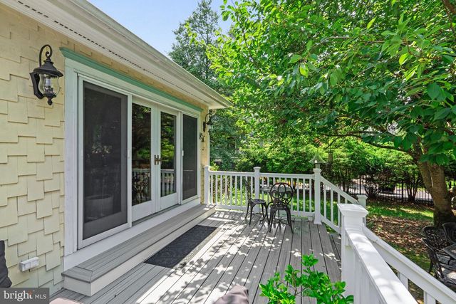214 WESTMONT AVE, Haddonfield, NJ 08033