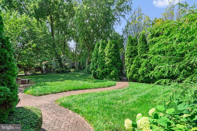 214 WESTMONT AVE, Haddonfield, NJ 08033