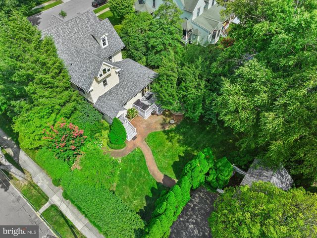 214 WESTMONT AVE, Haddonfield, NJ 08033