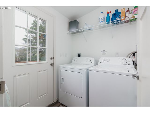 6269 Sw JETTY Ave, Lincoln City, OR 97367