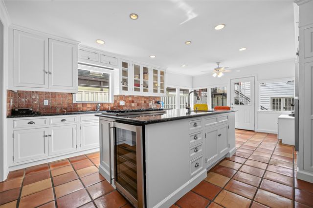 2127 Milford Street, Houston, TX 77098