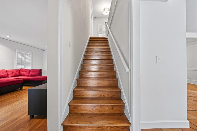 2127 Milford Street, Houston, TX 77098