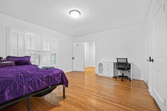 2127 Milford Street, Houston, TX 77098