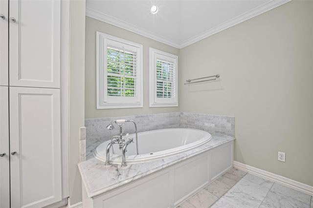 2127 Milford Street, Houston, TX 77098