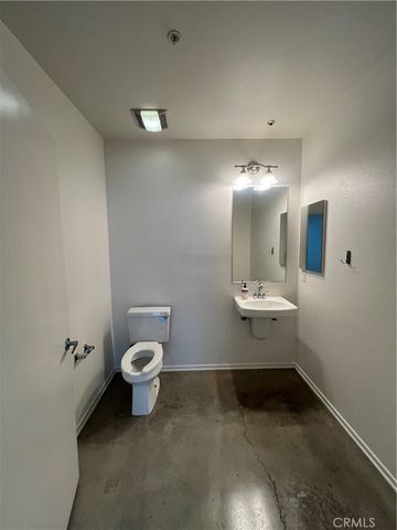 204 N Spurgeon, Santa Ana, CA 92701