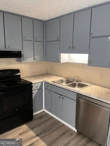 140 Hunters Lane C, Fayetteville, GA 30215