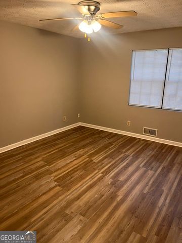 140 Hunters Lane C, Fayetteville, GA 30215