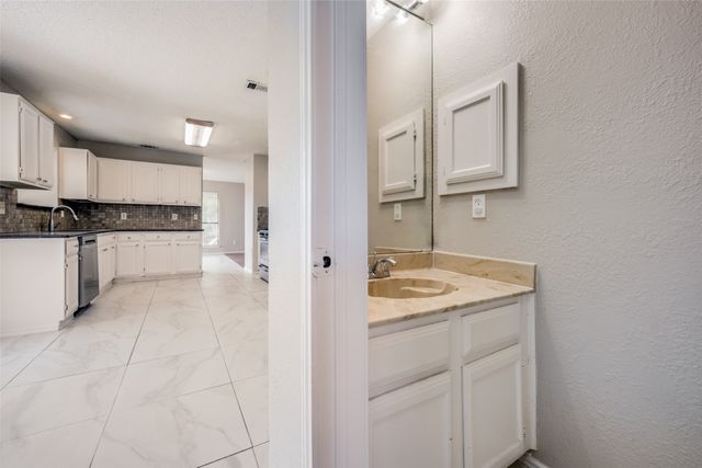 1468 Sedalia Drive, Flower Mound, TX 75028