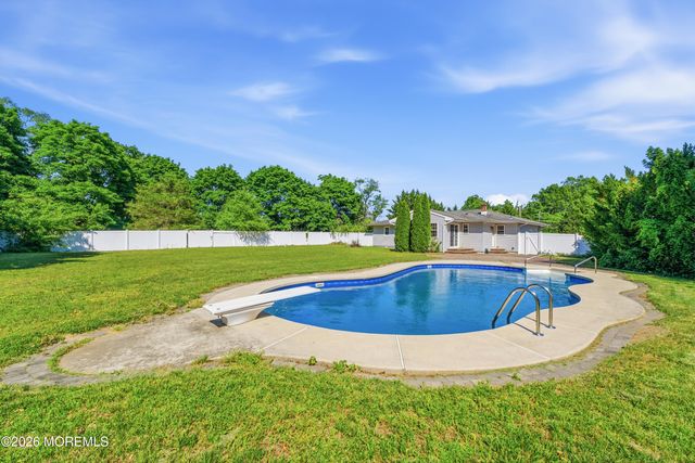 1734 New Hampshire Avenue, Toms River, NJ 08755