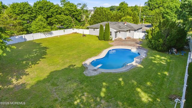 1734 New Hampshire Avenue, Toms River, NJ 08755
