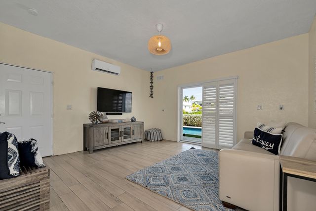 189 Gulfview Drive, Lower Matecumbe, FL 33036