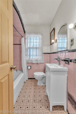 13991 Whitcomb Street, Detroit, MI 48227