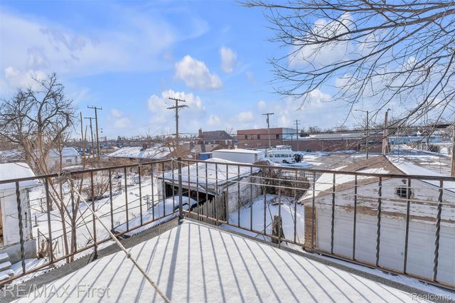 13991 Whitcomb Street, Detroit, MI 48227