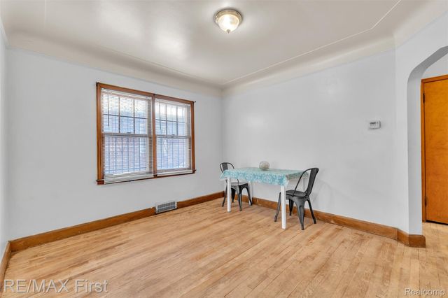 13991 Whitcomb Street, Detroit, MI 48227