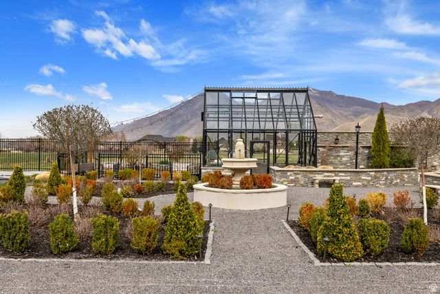 684 LOOKOUT POINT DR, Mapleton, UT 84664