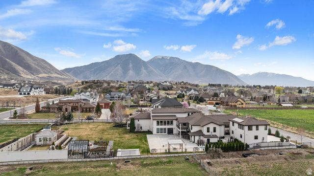 684 LOOKOUT POINT DR, Mapleton, UT 84664