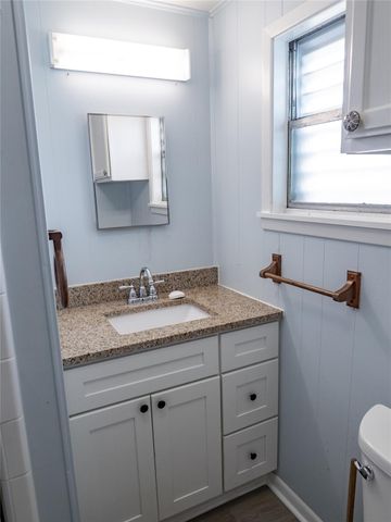 312 W Jefferson Avenue, Port O Connor, TX 77982