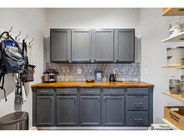 33260 Ridgeview Loop, Elizabeth, CO 80107