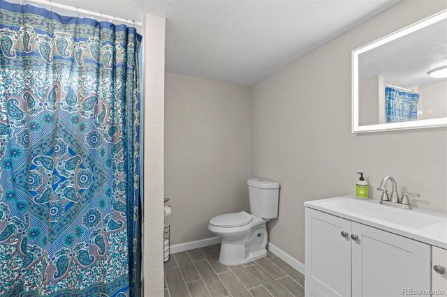 1920 Elmira Street, Aurora, CO 80010