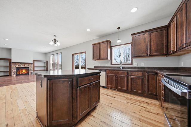 19954 Dover Court, Farmington, MN 55024