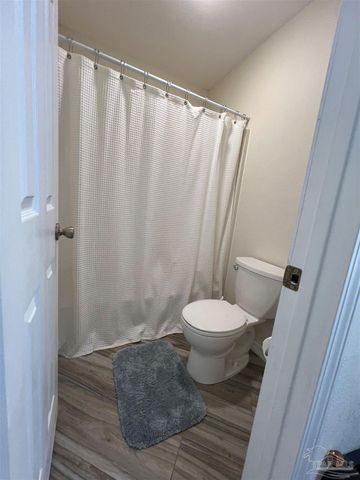 4207 Cherry Laurel Dr, Pensacola, FL 32504
