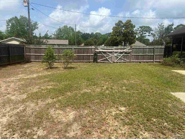 4207 Cherry Laurel Dr, Pensacola, FL 32504