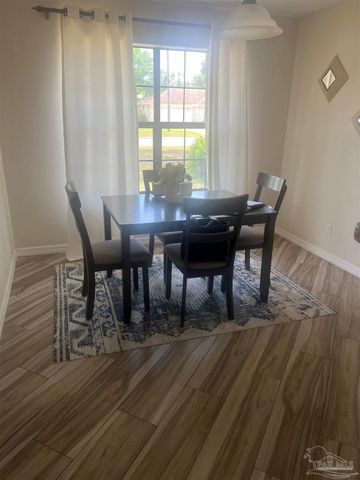 4207 Cherry Laurel Dr, Pensacola, FL 32504