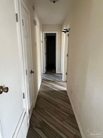 4207 Cherry Laurel Dr, Pensacola, FL 32504