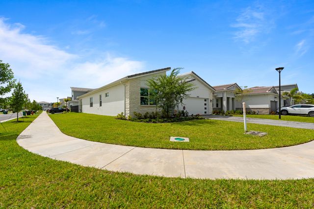 10428 SW Jadewood Court, Port St. Lucie, Port St Lucie, FL 34987