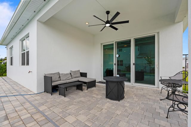 10428 SW Jadewood Court, Port St. Lucie, Port St Lucie, FL 34987