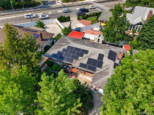 218-21 Stewart Road, Hollis Hills, NY 11427