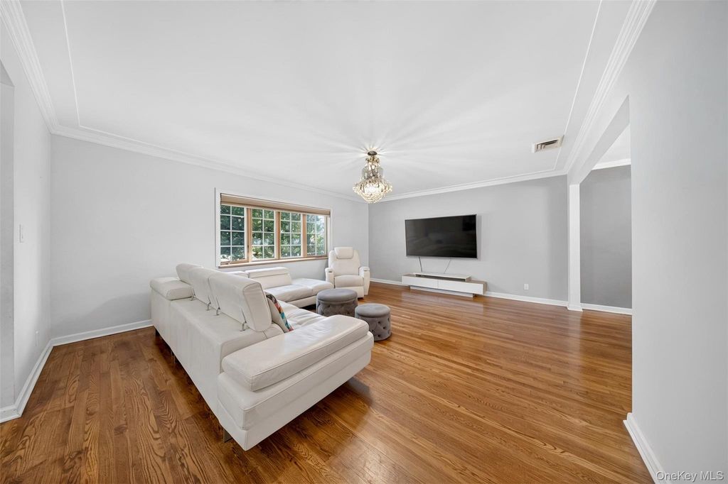 218-21 Stewart Road, Hollis Hills, NY 11427 — photo 3